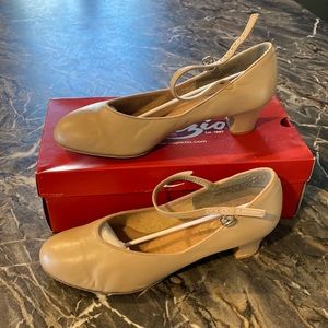 Capezio suede jr foot light dance shoes sz 10